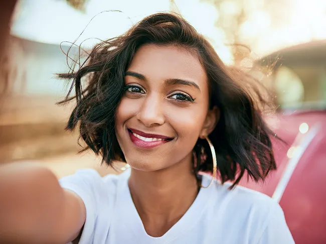 ऑनलाइन दूसरों से तुलना और खुद के बारे में सकारात्मक सोच | The Jed Foundation