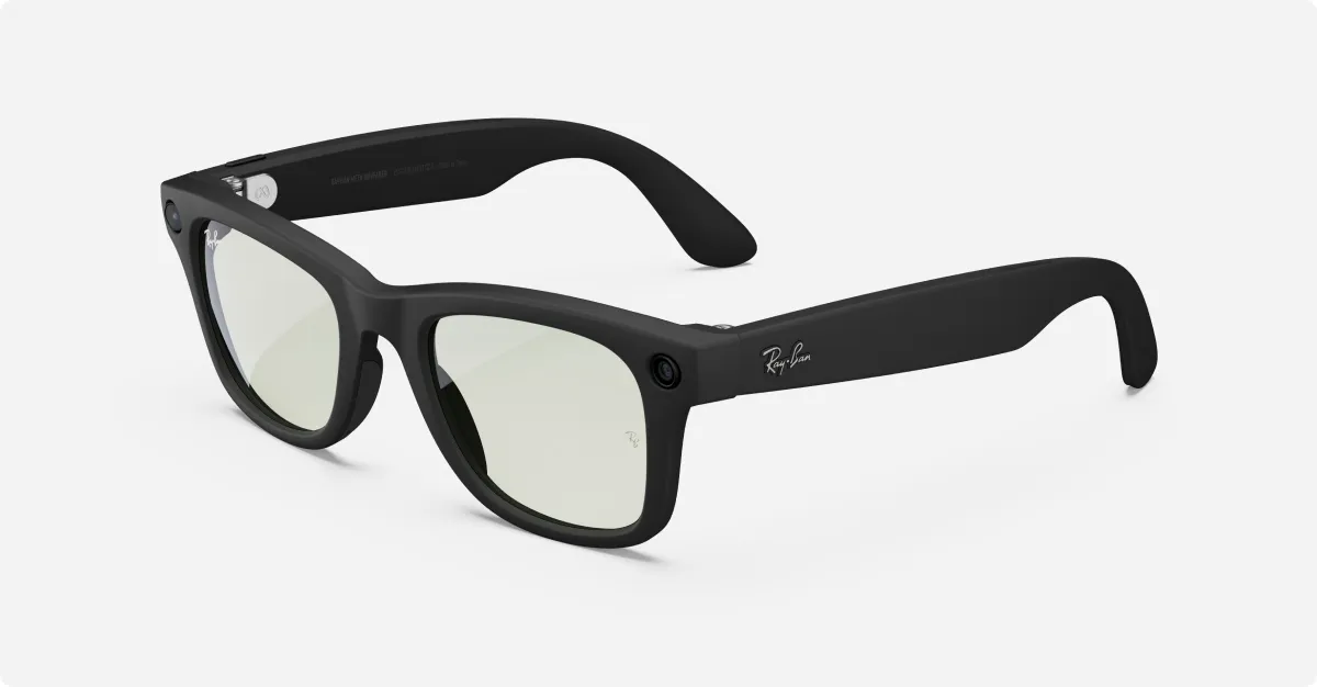 Ray-Ban Meta Wayfarer (Refurbished), Matte Black, Clear Green 