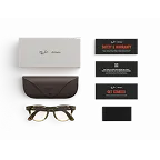 Lieferumfang der Ray-Ban Meta-Brille: Ray-Ban Meta Lade-Etui, Ray-Ban Meta AI Glasses, Einrichtungsanleitung.