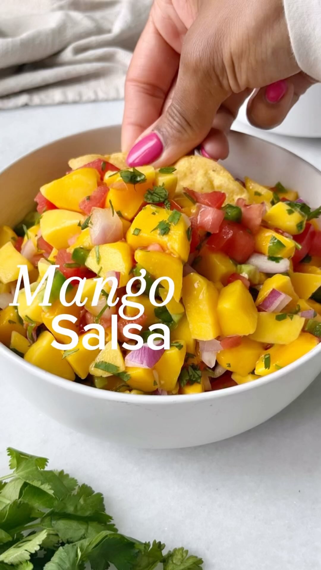 Make this delicious 🥭 Mango Salsa 🥭 for a healthy snack or side dish ...