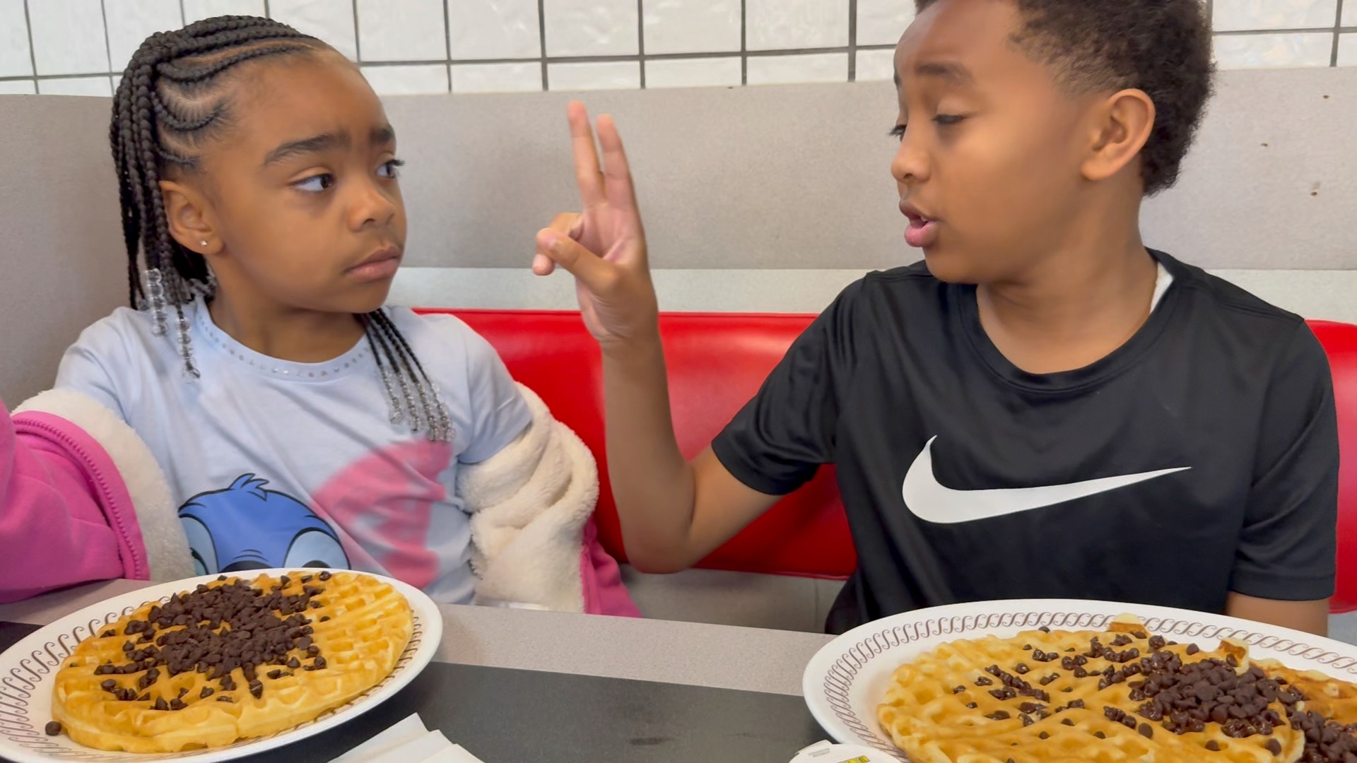Waffle House Breakfast in PJs with the kids… | Robert Rushing | Facebook