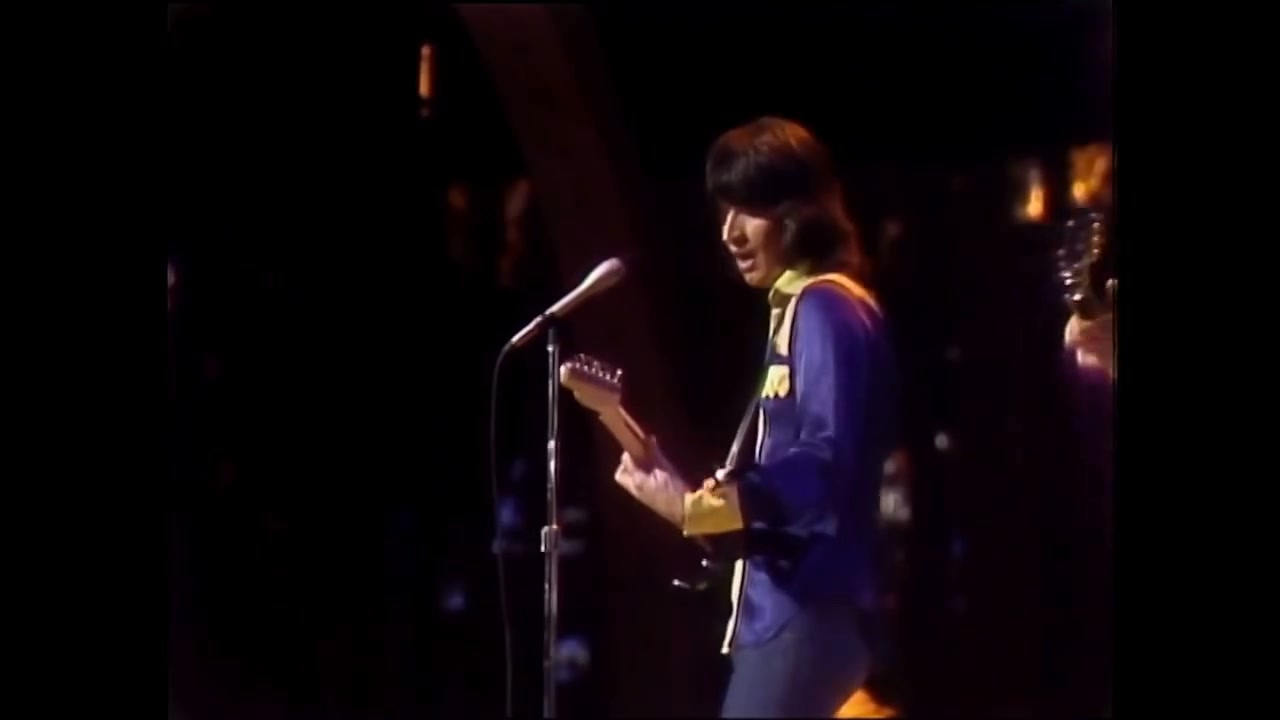 lady in a black dress lyrics The Hollies- Long Cool Woman Dress- 1972📍, This tale of a government agent and a femme fatale contains one of the classic indecipherable in rock history. The part after 