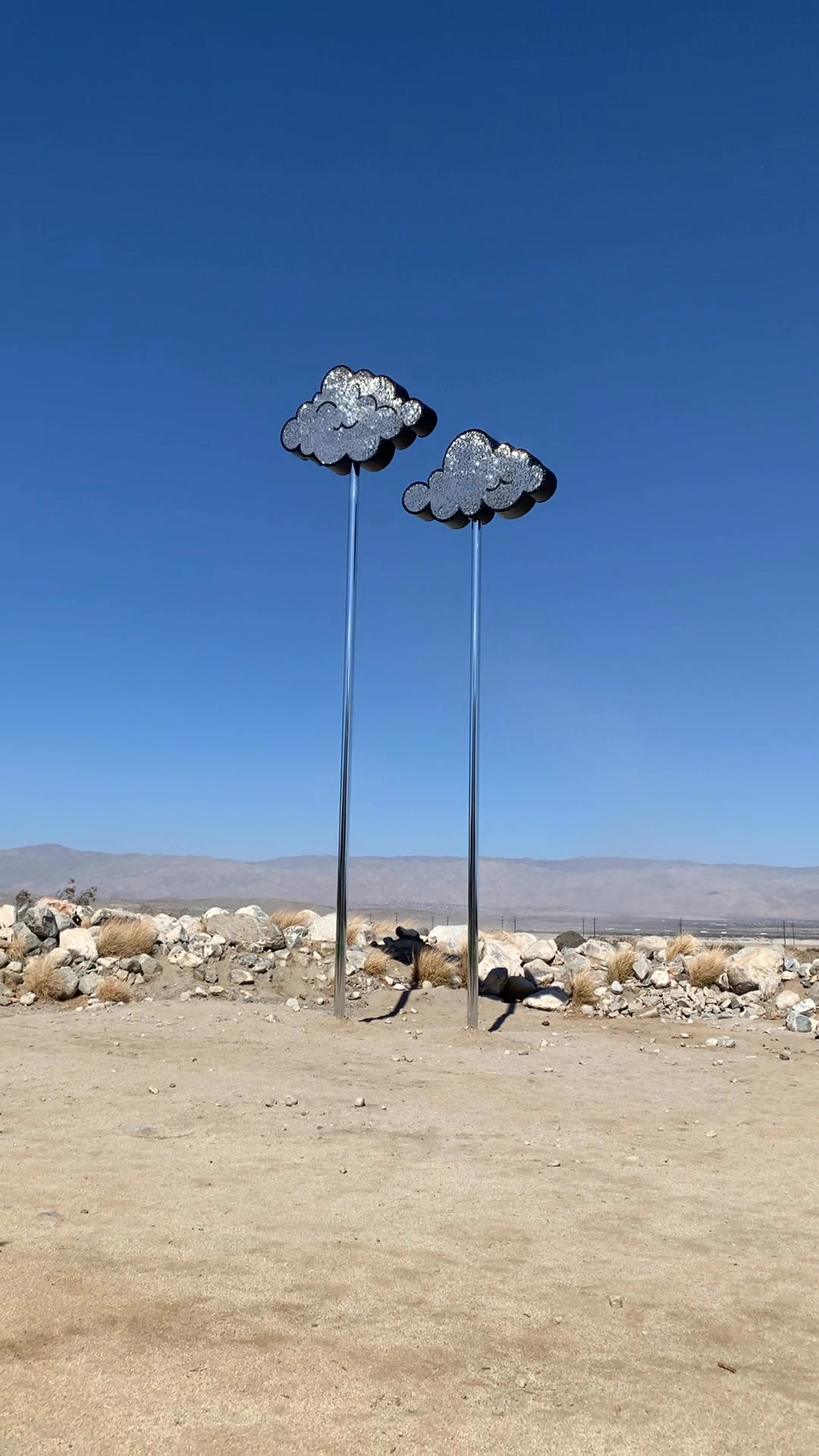 Desert X 2025: Jose Davila's site-specific installation in