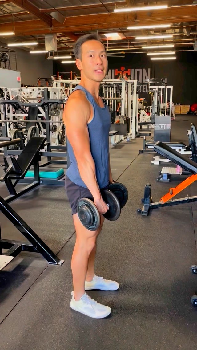 How to Properly do RDLs 💪 The reason why your lower back hurts with ...