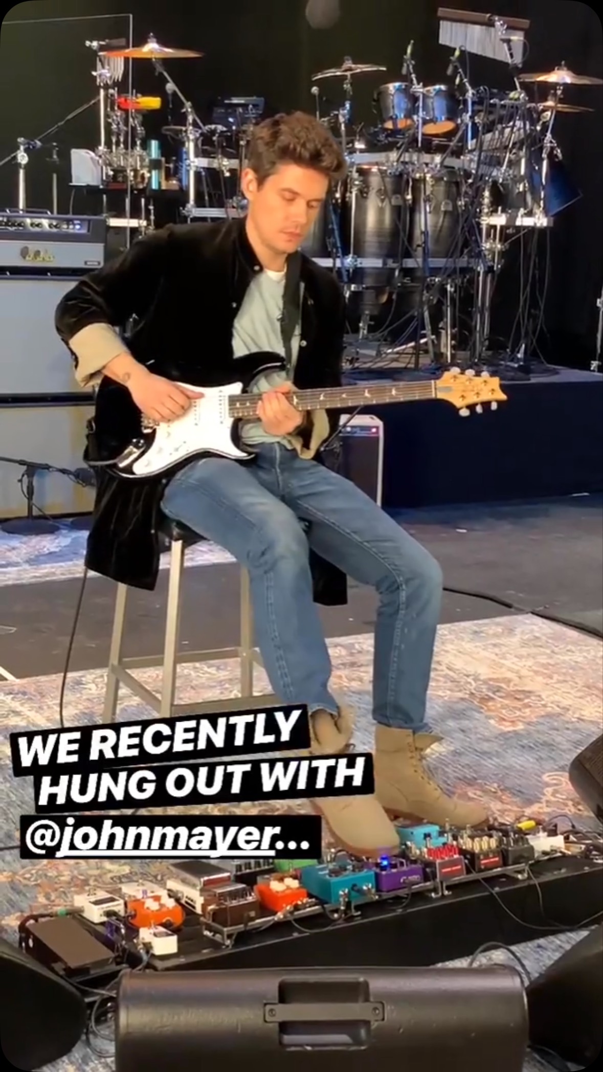John Frusciante's pedalboard on Latin American tour