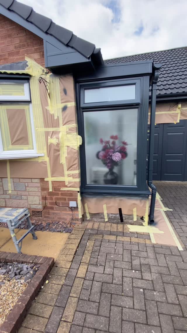 UPVC WINDOW SPRAYING We can transform you’re house and give it that ...