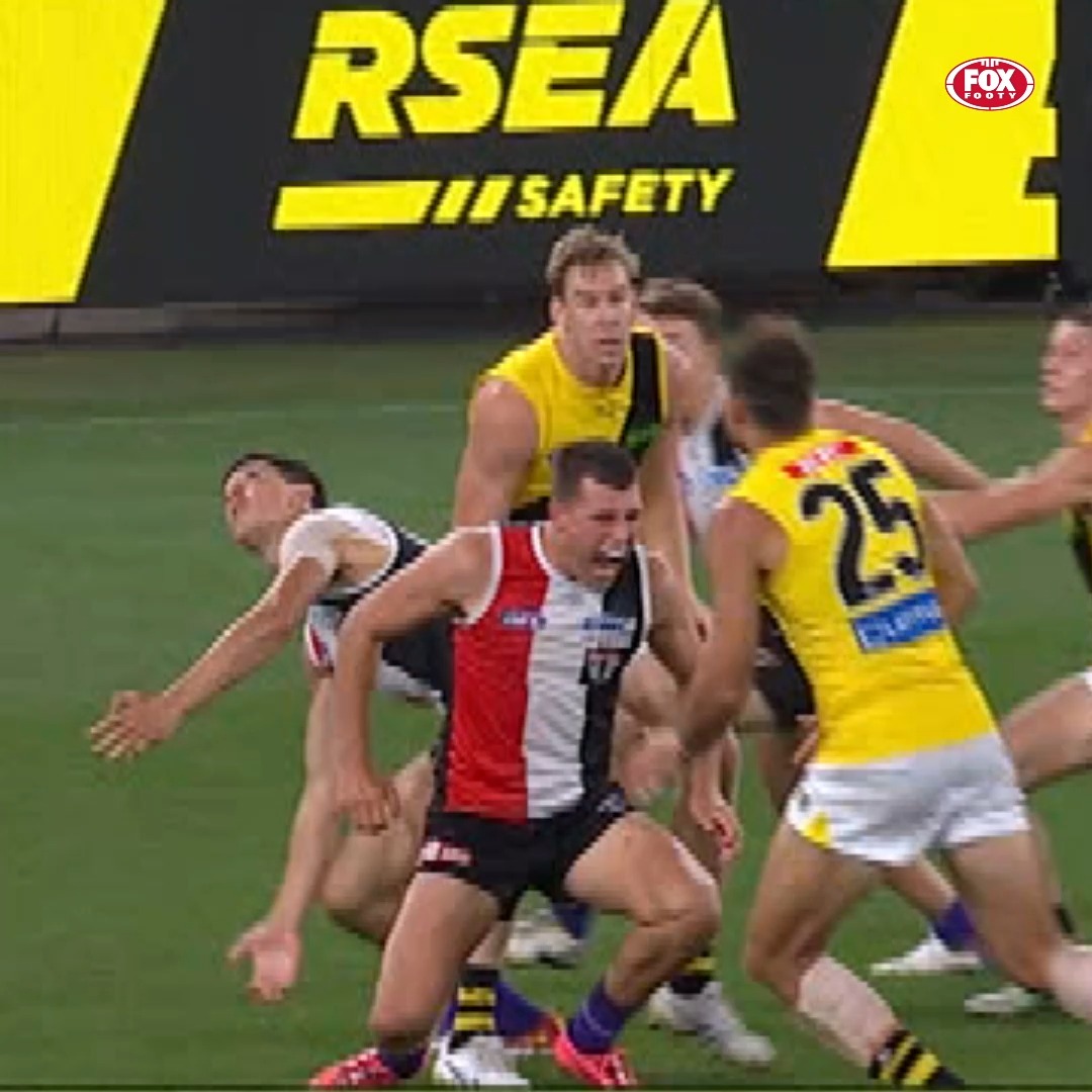 OUCH 😣 Poor Rowan Marshall was in a world of hurt after copping a knee ...