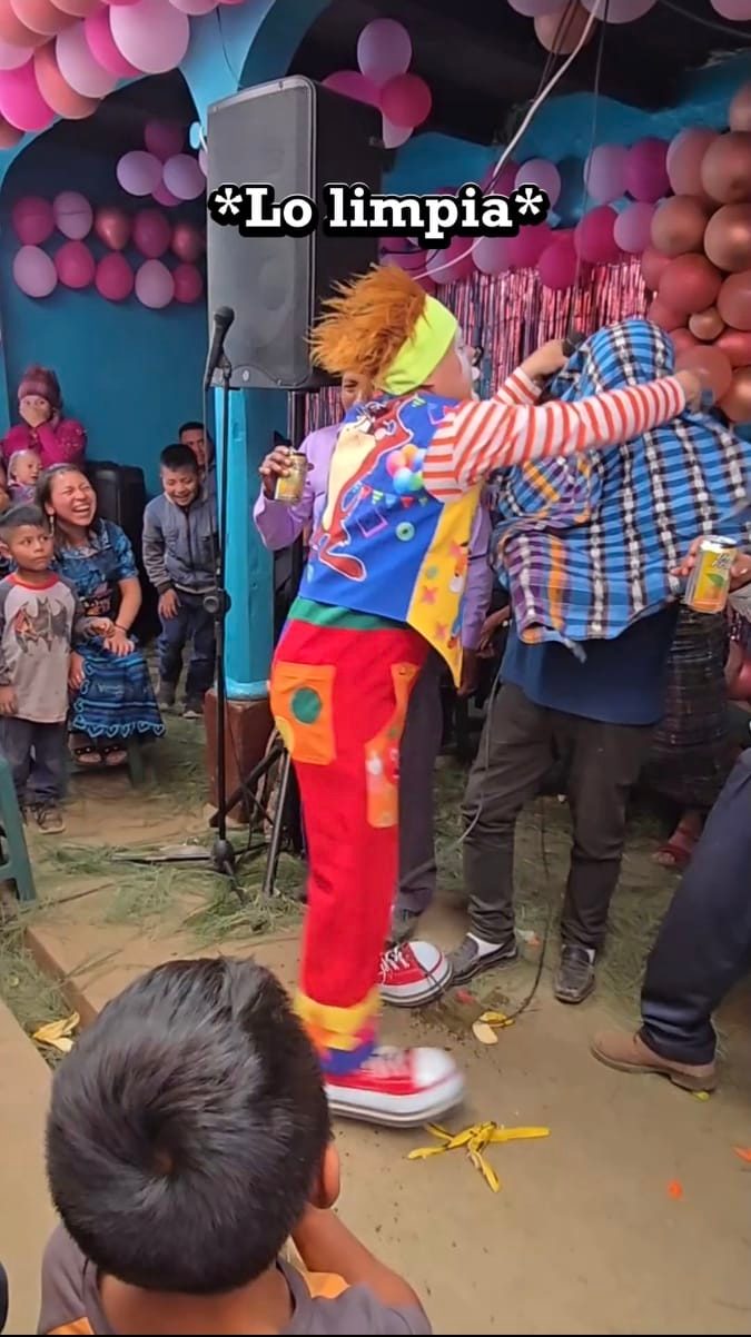 El COMPA no aguanto la RISA y ESCUPIÓ todo el JUGO 😂 #fypシ #comedia # ...