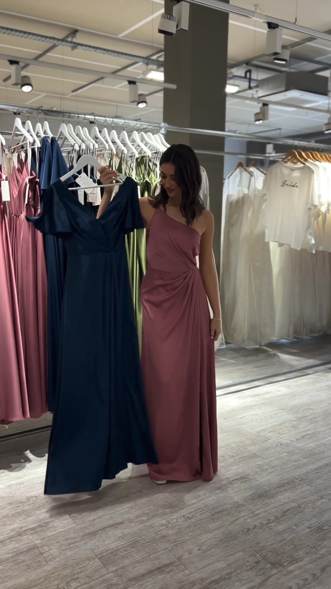 Do satin bridesmaid dresses wrinkle easily?