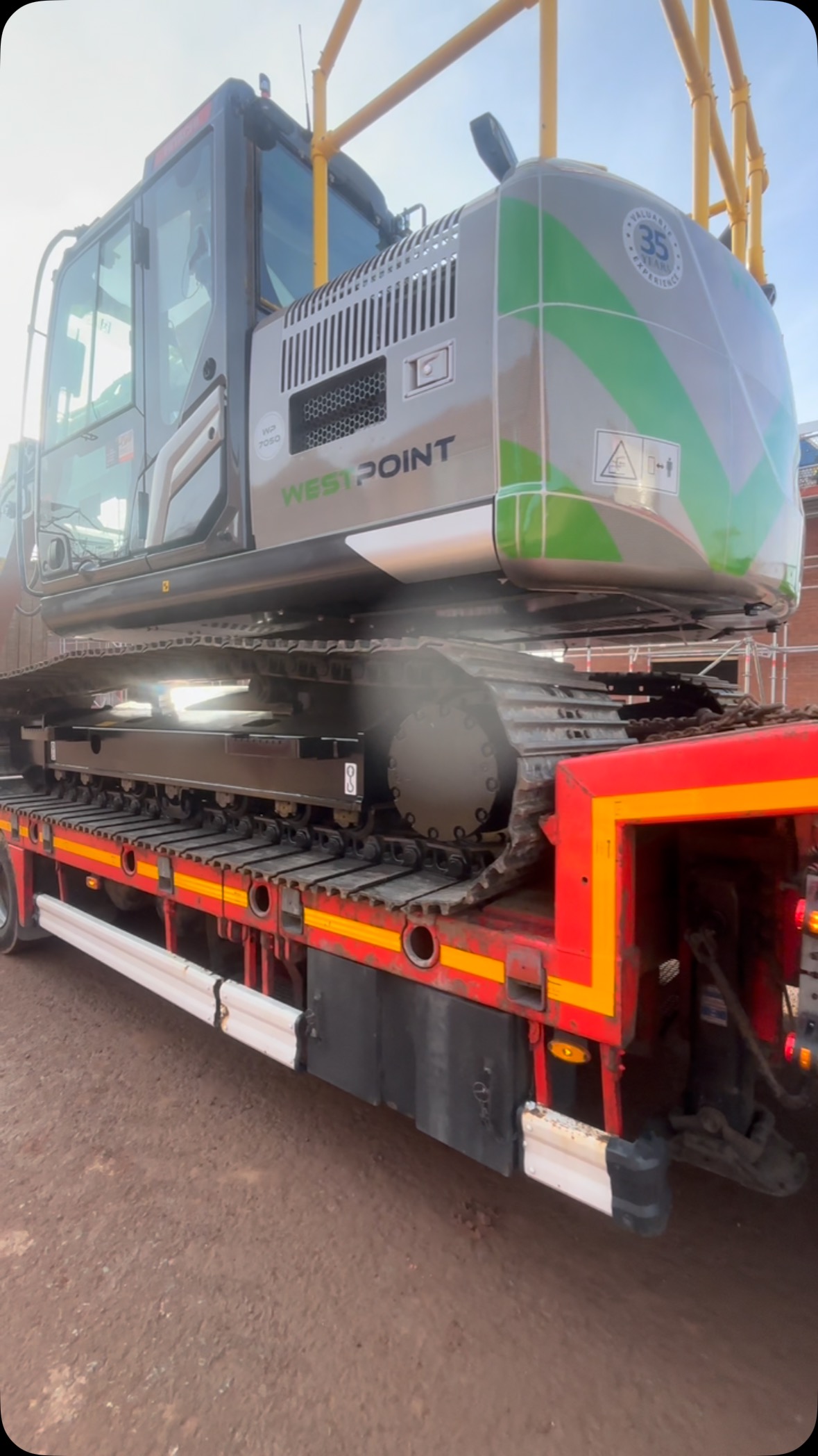 Check out this amazing Hitachi ZX130LCN drawing from