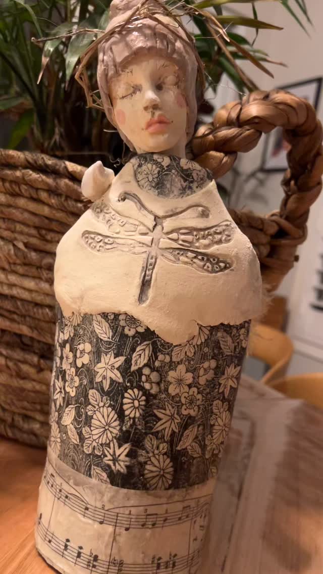 In the world of artist Jane Muir, ceramics transform into strange