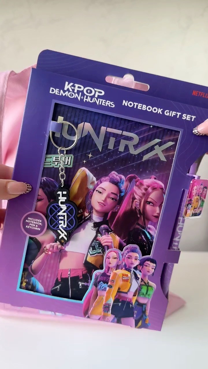 That's how it's DONE! DONE! DONE! NEW K-pop Demon Hunters merch in