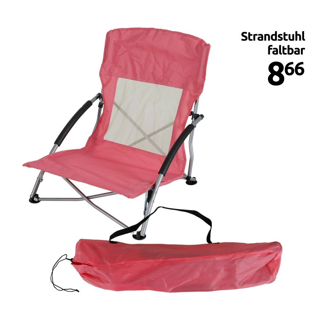 Dieser zusammenklappbare Strandstuhl sorgt für noch mehr Komfort! ⛱️ 😉, Bis Mittwoch zu unserer Wochenaktion! | Action