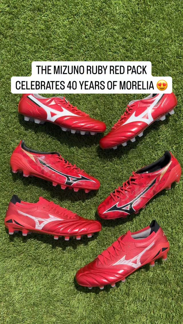 40 years of perfection 🔴 In 1985 the Mizuno Morelia was born