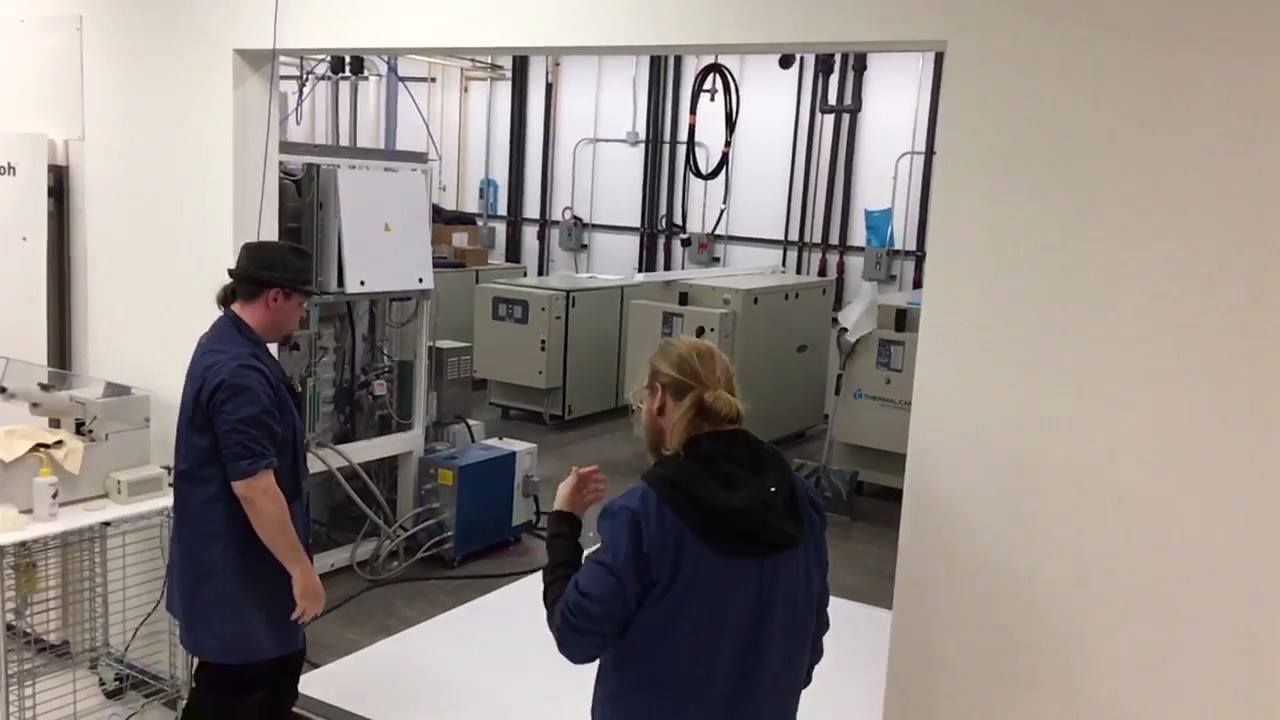 Walman Optical - Adding a new 1200 Vacuum Chamber Coating System