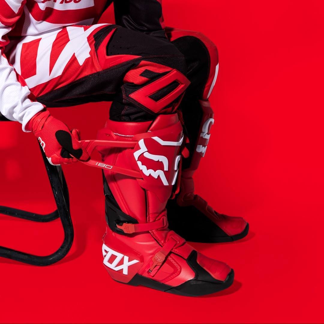 The 180 Boot introduces the all-new exclusive ActiveLock closure