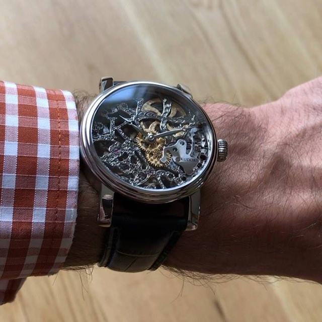 „Black Beauty“ skeletonized and engraved by hand. Hands made by hand ...