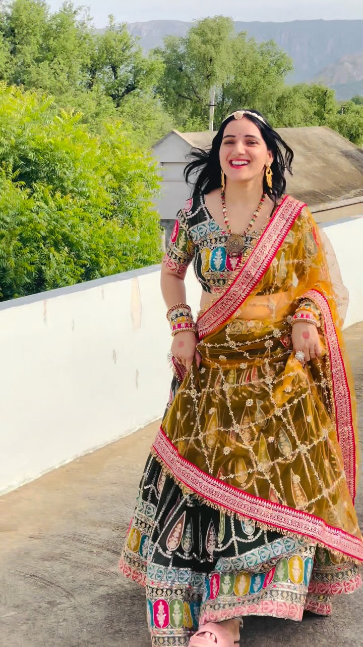 Dress- @madhu._.collection #trending #trendingreels #reels #instareels ...