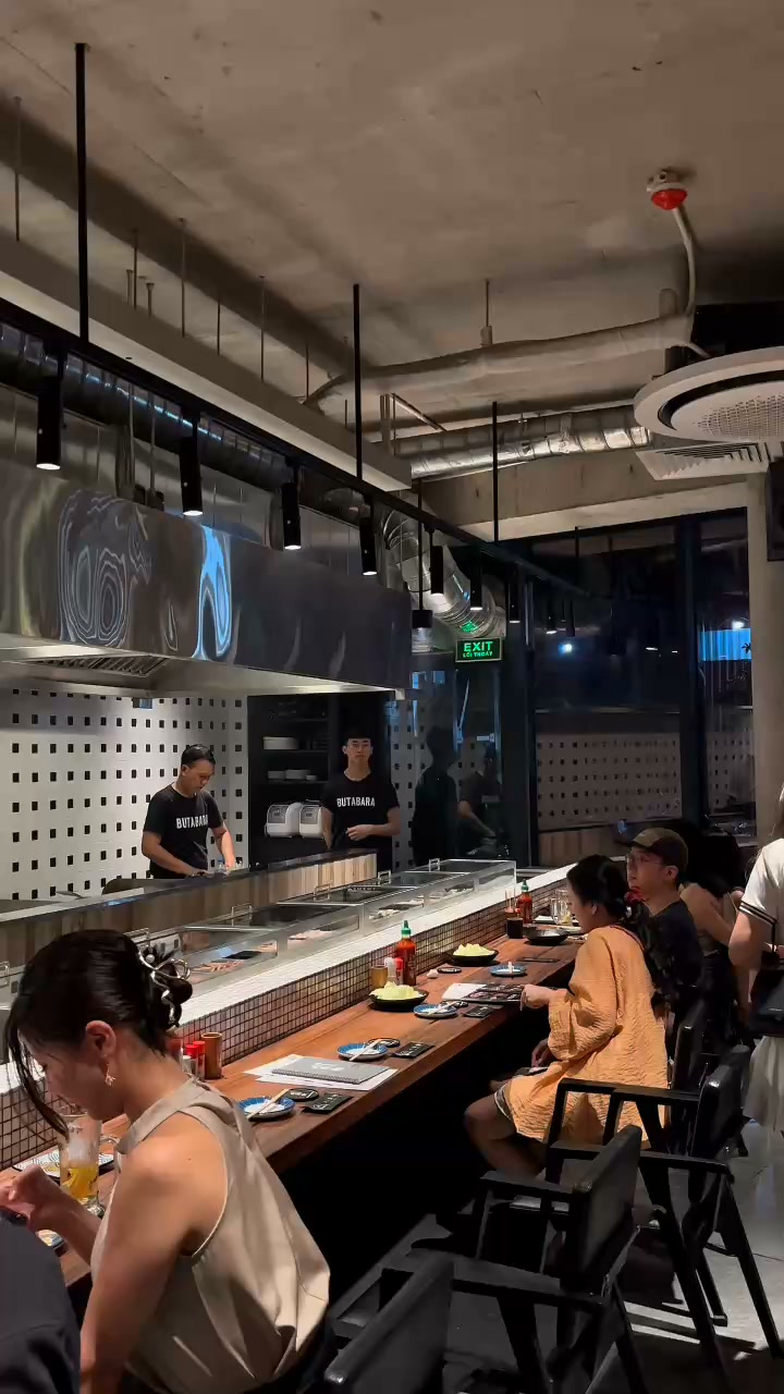 はちべい 明日8/1(土) 焼とりの八兵衛ハノイ店をオープンさせて頂きます 8/15