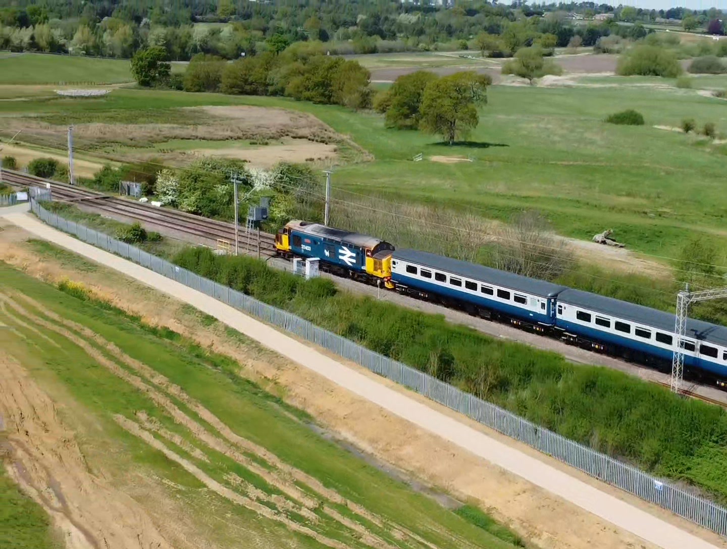 Monday 28th April 2025 Class 37403 with UK Railtours (official) 'The ...