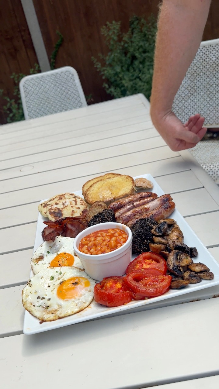 Mega Irish breakfast north and south combined. #irishbreakfast # ...