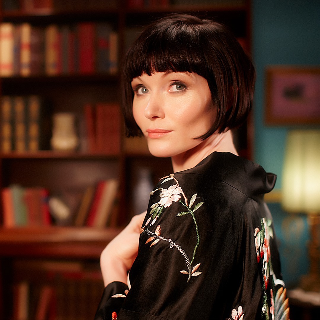essie davis fish net fress Miss Fisher's Murder Mysteries (TV) 10x8 Photo: Photographs E S S I E***