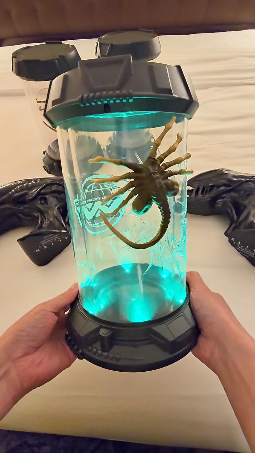 The Alien: Romulus popcorn bucket has been revealed.