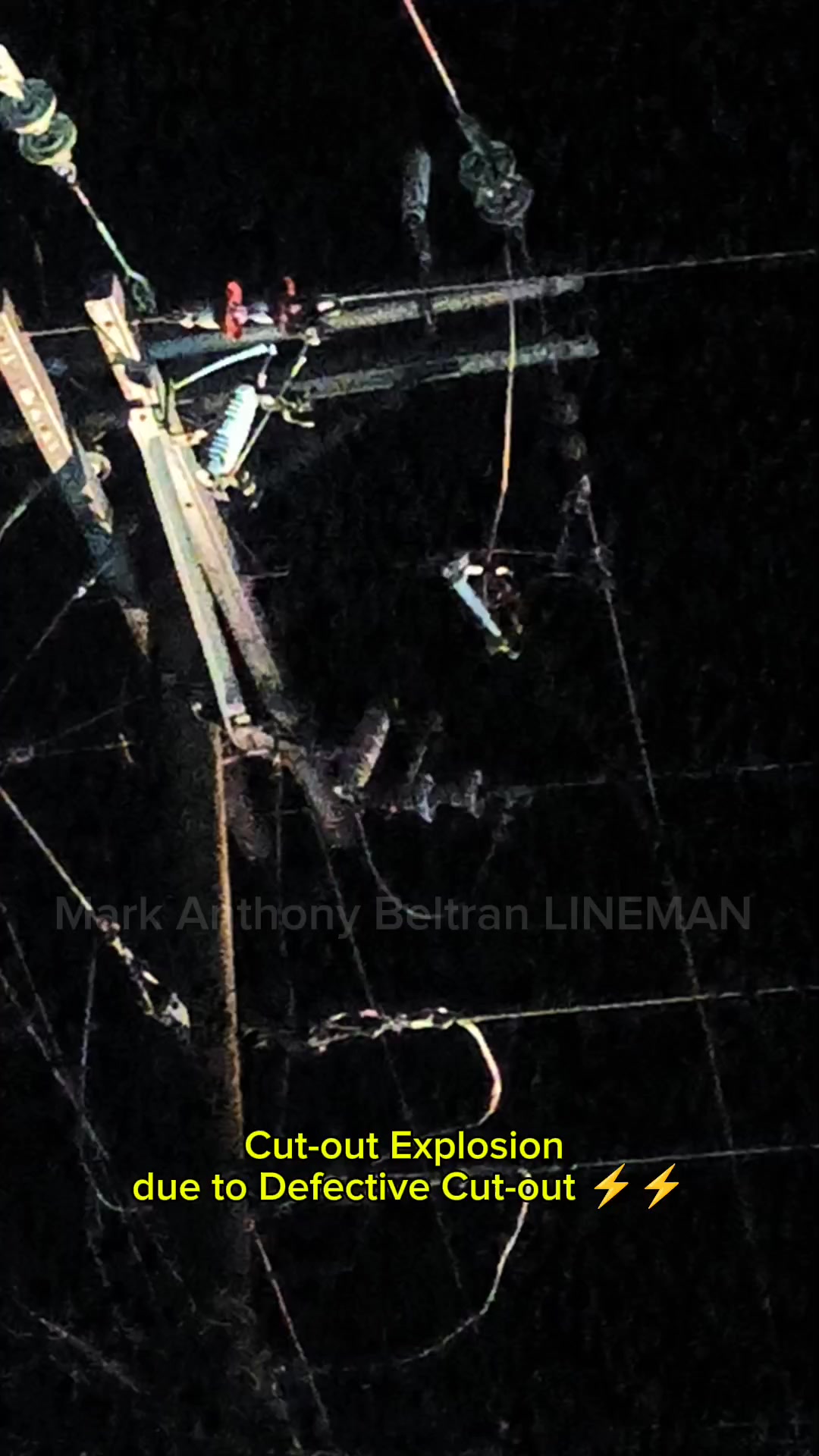 Buhay Lineman, Cut-out Explosion due to Damage Cut-out 👷⚡⚡ Lineman Life ...