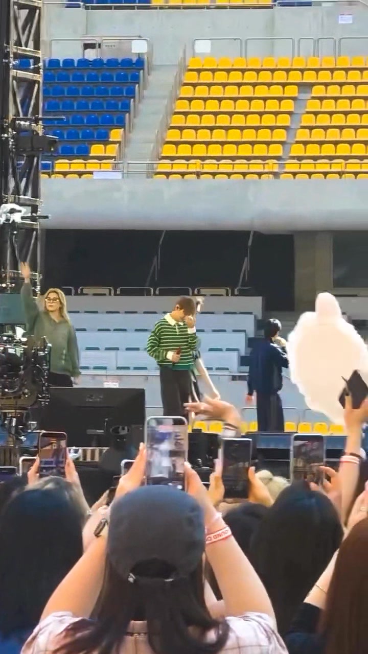 bts world tour arirang in busan — soundcheck day 1 🎤 | Hybe Sheena
