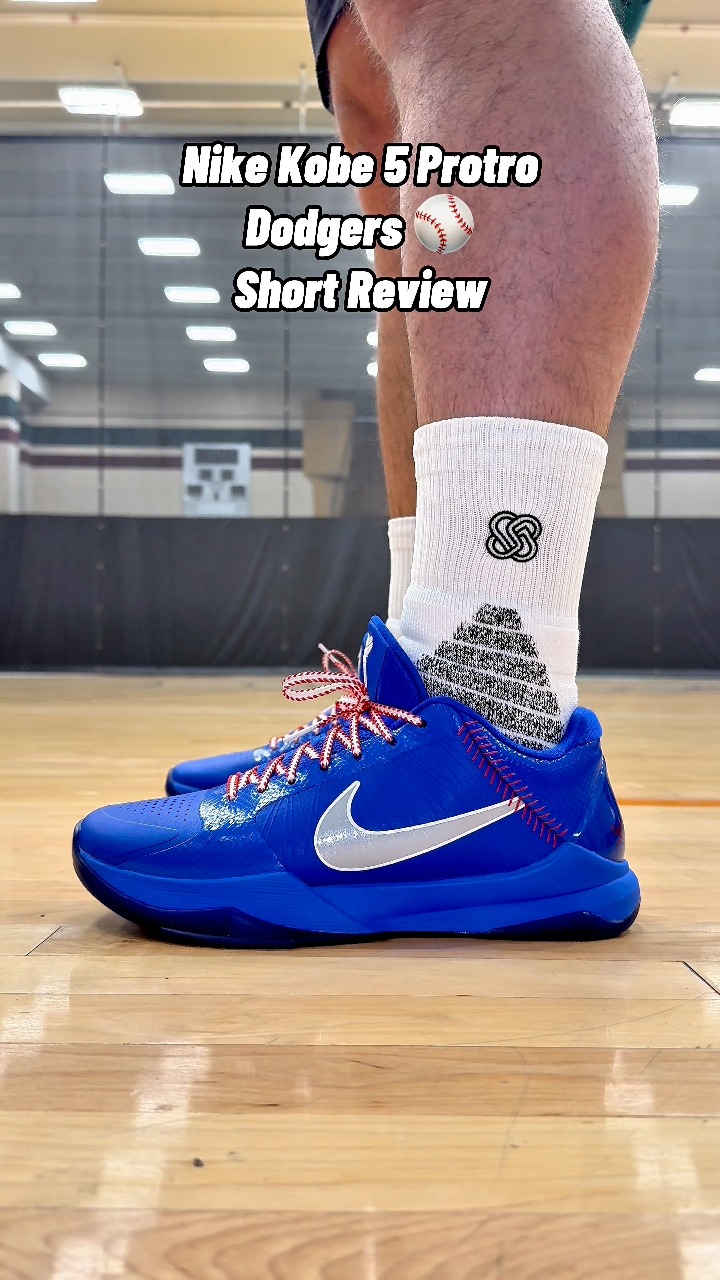 Elite traction, great court feel, and a colorway every Dodgers fan