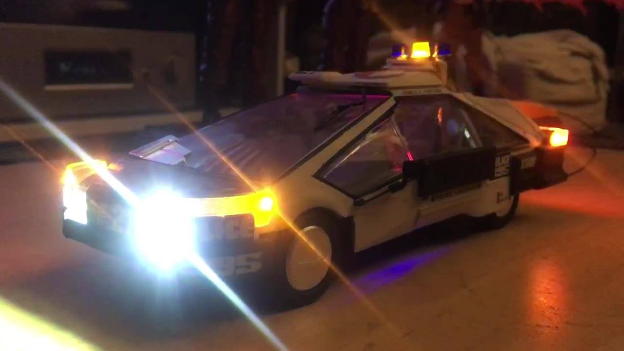 Blade Runner (1982) police cars 1/24 scale.