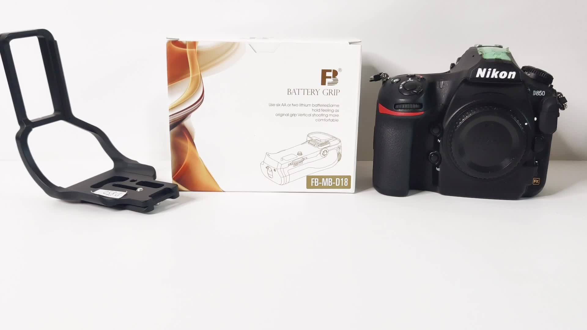What strap system for nikon d850?