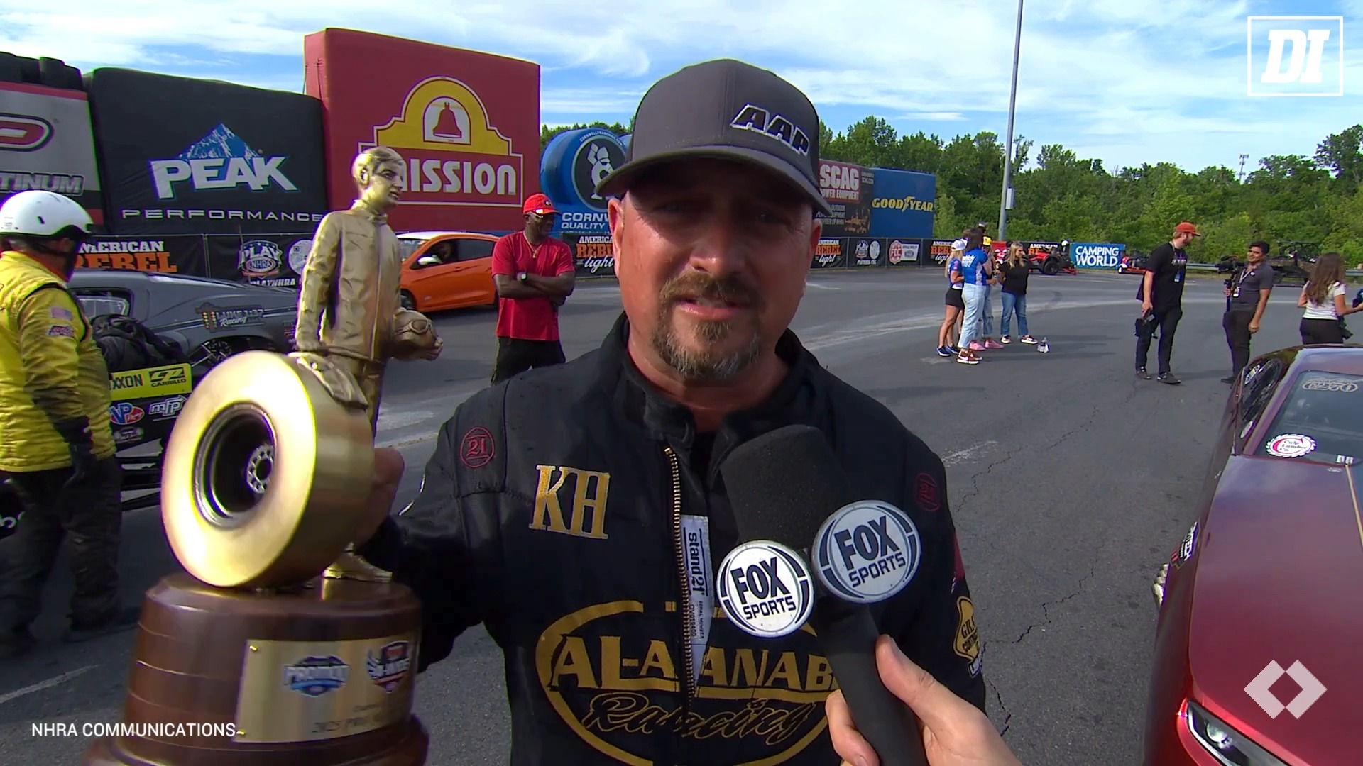 J.R. Gray delivered a .025 reaction time and defeated Billy Banaka ...