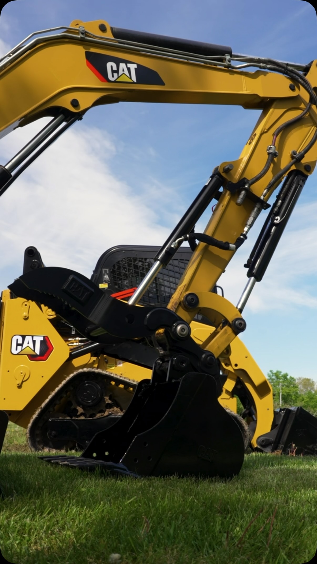 FINAL TWO DAYS. 🗣️🗣️🗣️ 🚚 Mack Tri-Axle Dump Truck 🪏 CAT