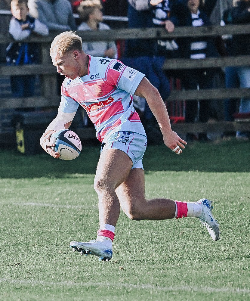 Looking back 🔎 Who remembers Charlie Robson’s debut try the last time ...