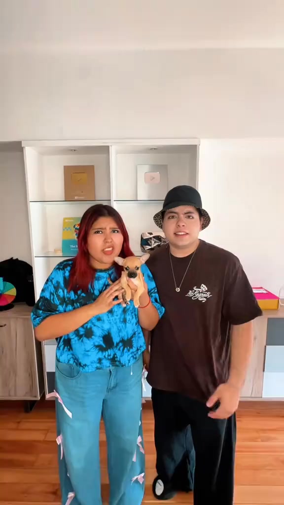 Hoy Meli la gamer estará jugando un juego de terror de la famosa ...