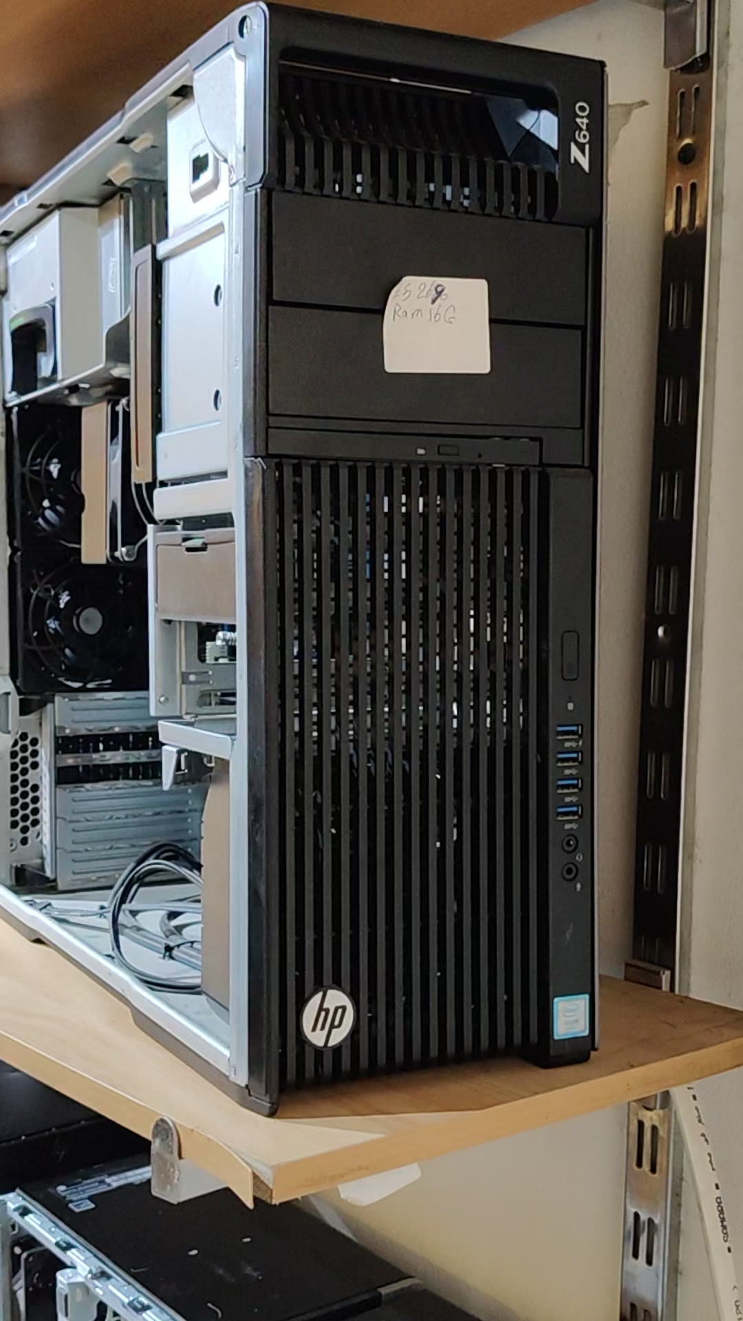 HP z640 workstation Single cpu E5 2680 v4