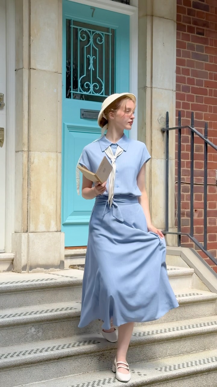 Roman Holiday summer anyone? 🍦 Audrey Hepburn is consistently showing up as our summer holiday style hero and the 1950s fashion will never go out of style! Products tagged 🏷️, These ‘dre
