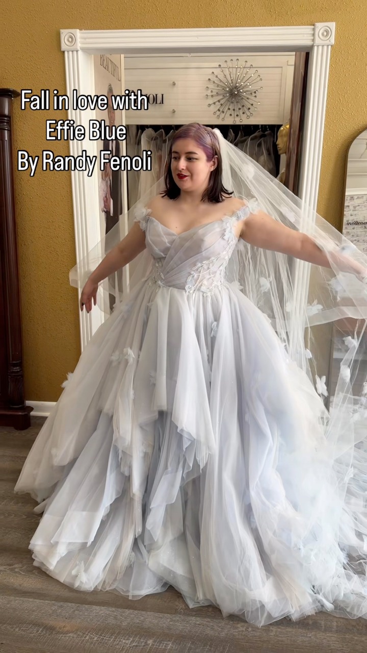 blue dress randy fenoli Fall in love with Effie by She is a glamorous blue ball gown with a sweetheart neckline that trails into a v-backline at the center back. A fairytale with a ruffled skirt and a Best Sellers NH Week 17 Square Neckline Knee-Length Dress SIZE:3