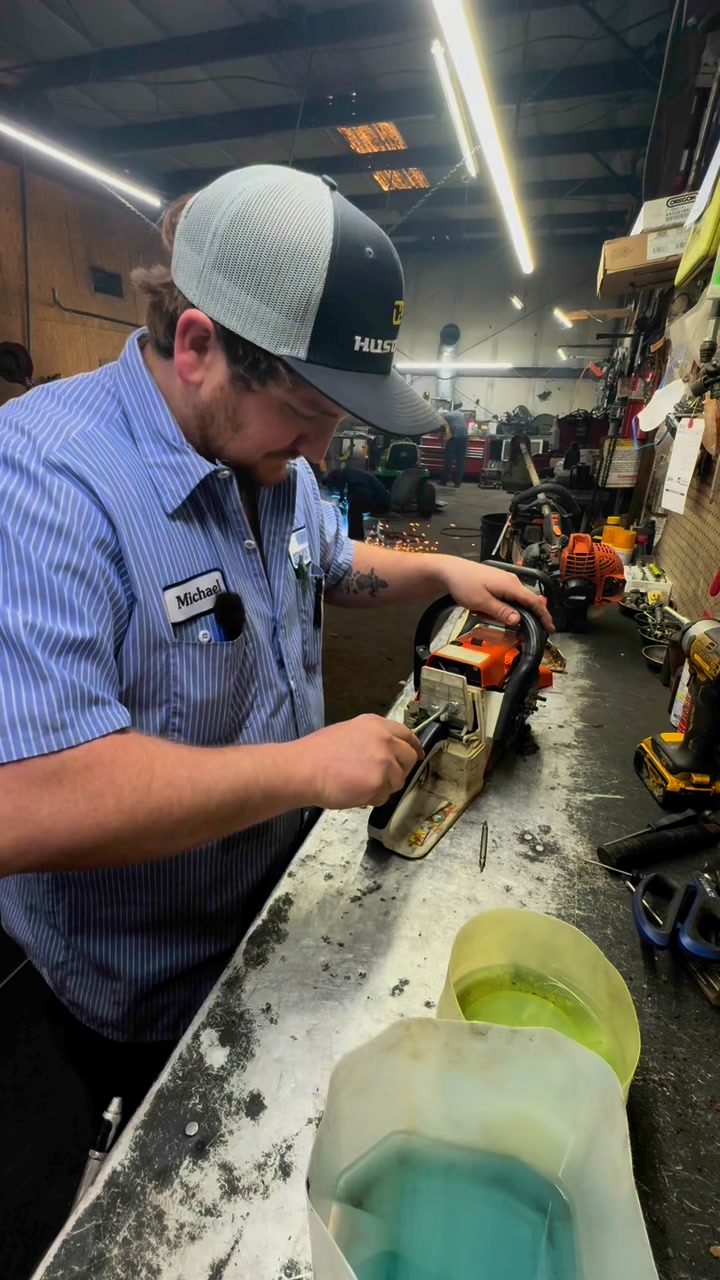 Shop reality , who’s right and who’s wrong #fyp #mechanic #mechaniclife ...