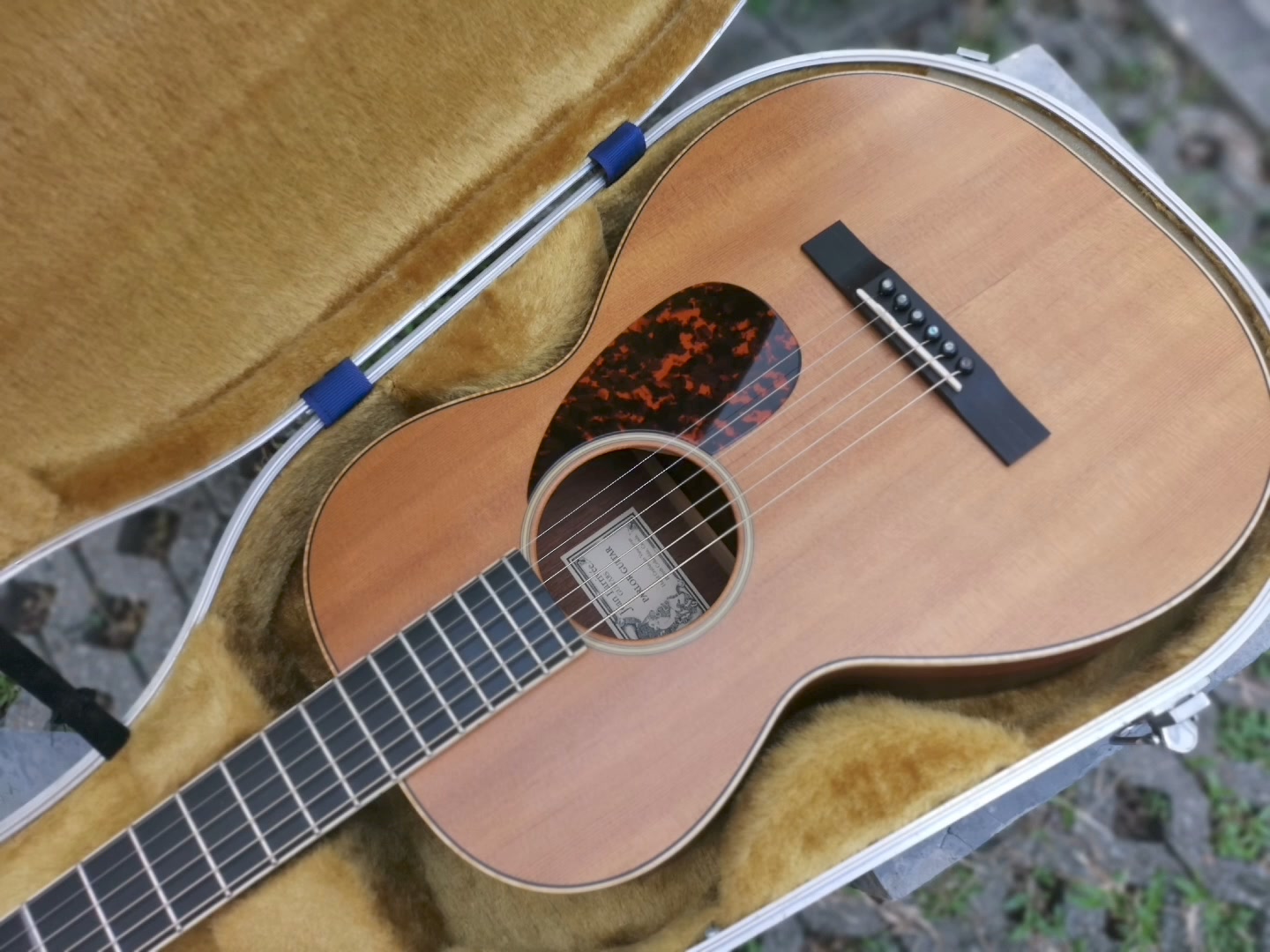 Larrivee O-01 Parlor Guitar Made in Canada (ปี 2003) All Solid