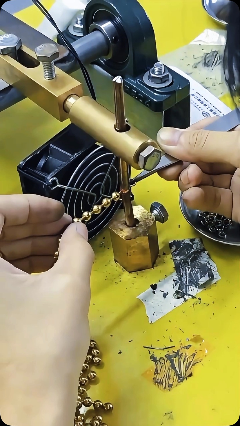Solid bracelet shaping machine jewelry factory machine