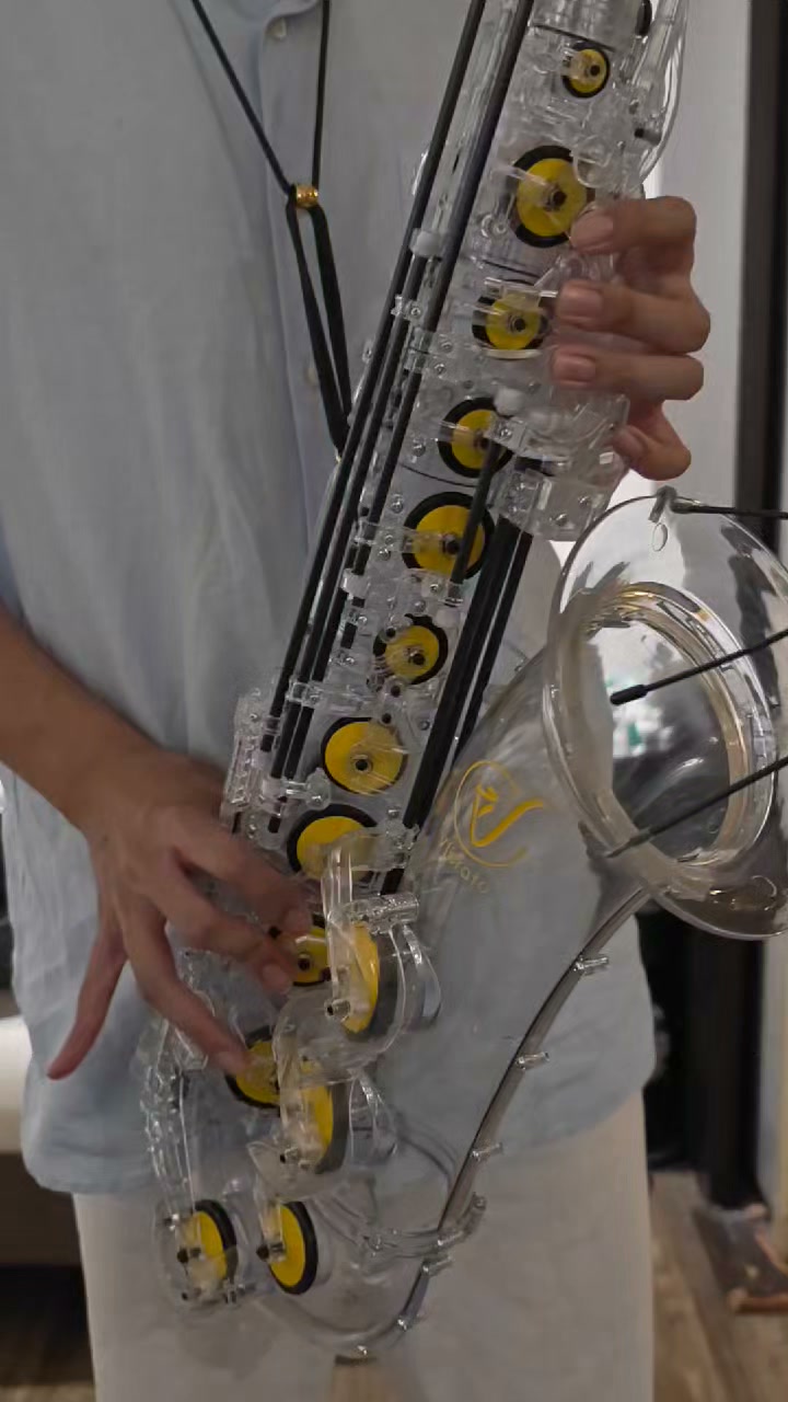 Vibrato Saxophone | Bangkok