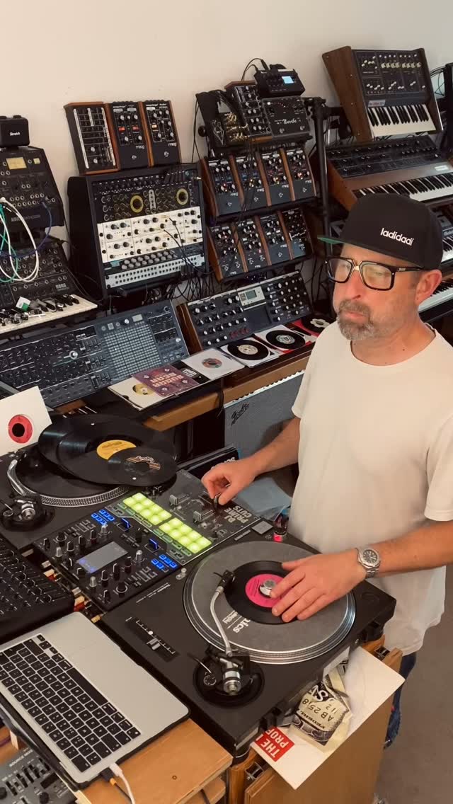 I Juswannachill' Absolute CLASSIC by The Large Professor