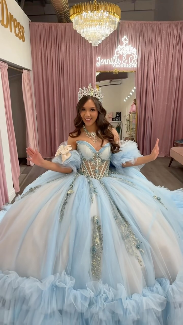 formal dresses stockton Two Dresses, one Dream ✨, Want to look STUNNING in your big day?, Make sure to shop here for your XV or Sweet 16!, 💕✨💕, Find us at 1971 West Lane Ca 95205, And soon in Modesto & Sacramento WSZYSTKIE PRODUKTY