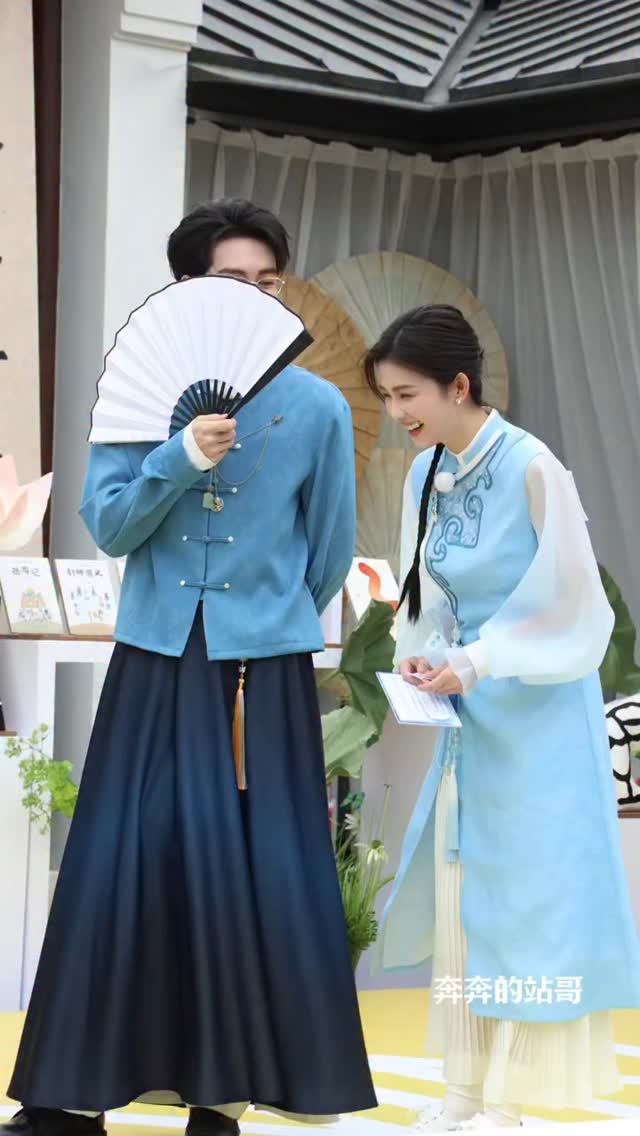 怎么哪里都有Steve张真源 一转头旁边还是 #张真源 ————————————————————- 【 #奔跑吧 第十三季｜Keep ...