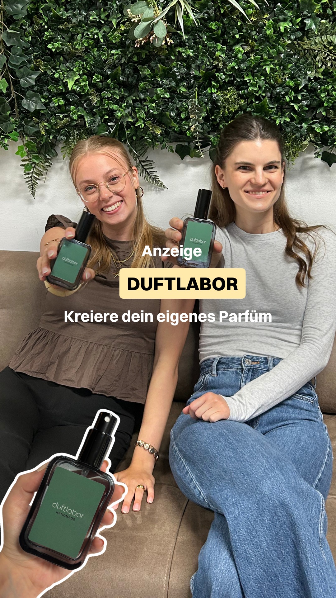 Anzeige/Einladung ✨ Ihr wolltet schon immer euren eigenen Duft kreieren? 👃 Im Duftlabor startet ihr mit einem kurzen Parfümerie-1x1, testet unzählige Duftnoten und kreiert am Ende euer ganz eigenes