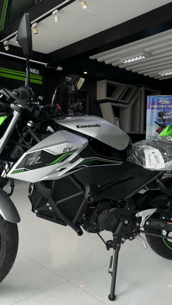 ⚡ RIDE THE FUTURE WITH KAWASAKI Z e-1 Ready to experience the