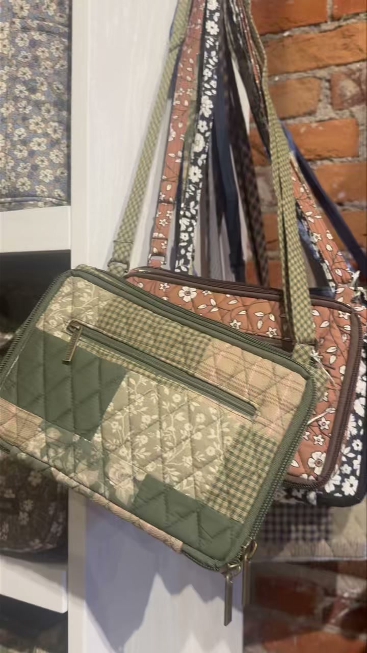 three trees storeさん　ハッピーバッグ The Handbag - Triple Tree bags have been a customer favorite since