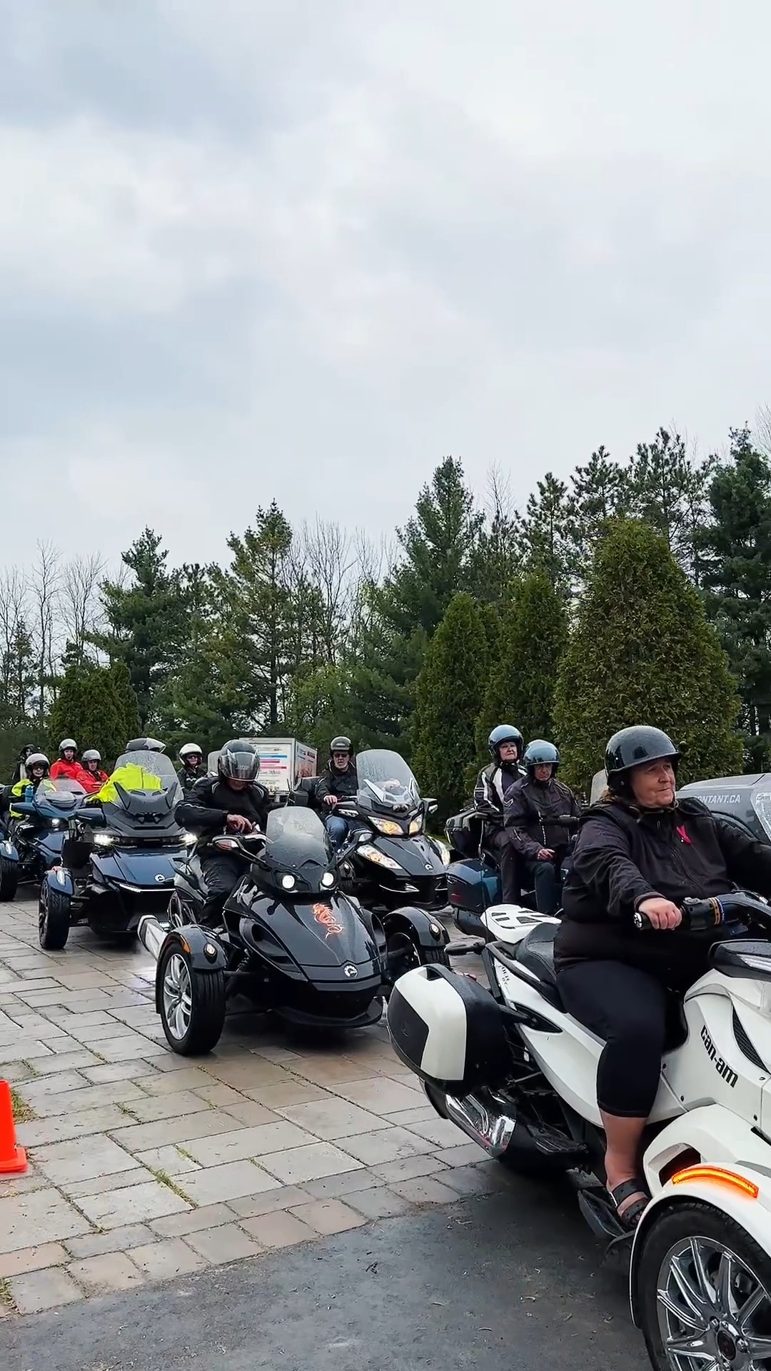 The 2025 riding season is officially launched for the Club Spyder-Ryker ...